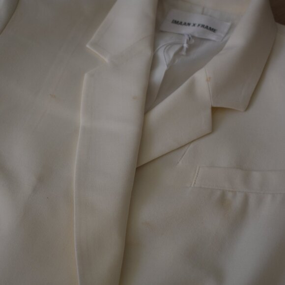 Frame x Imaan Darted Off White long Blazer, 3/4 ruffled sleeves - Picture 11 of 13